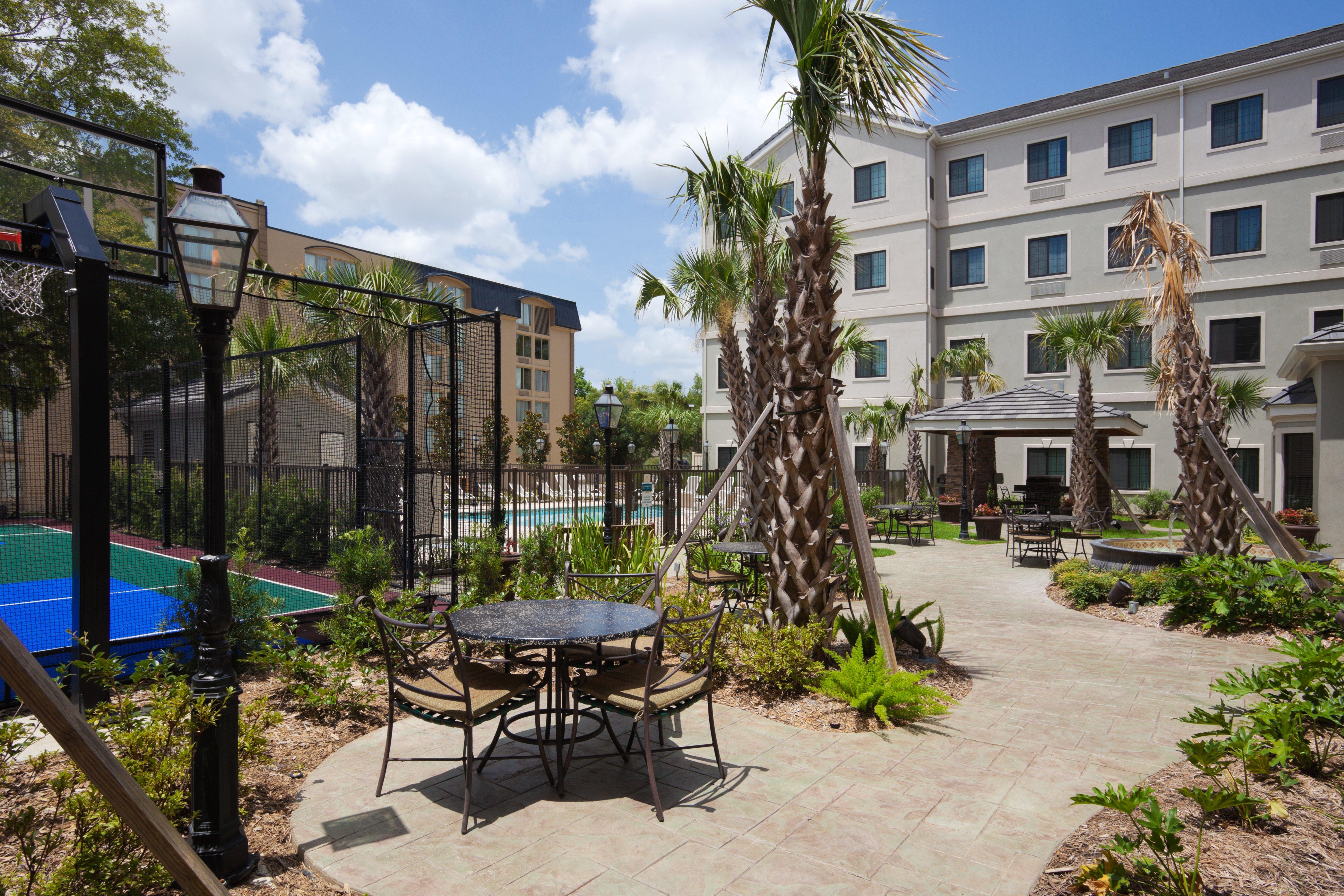 Staybridge Suites Lafayette-Airport By Ihg Exterior photo