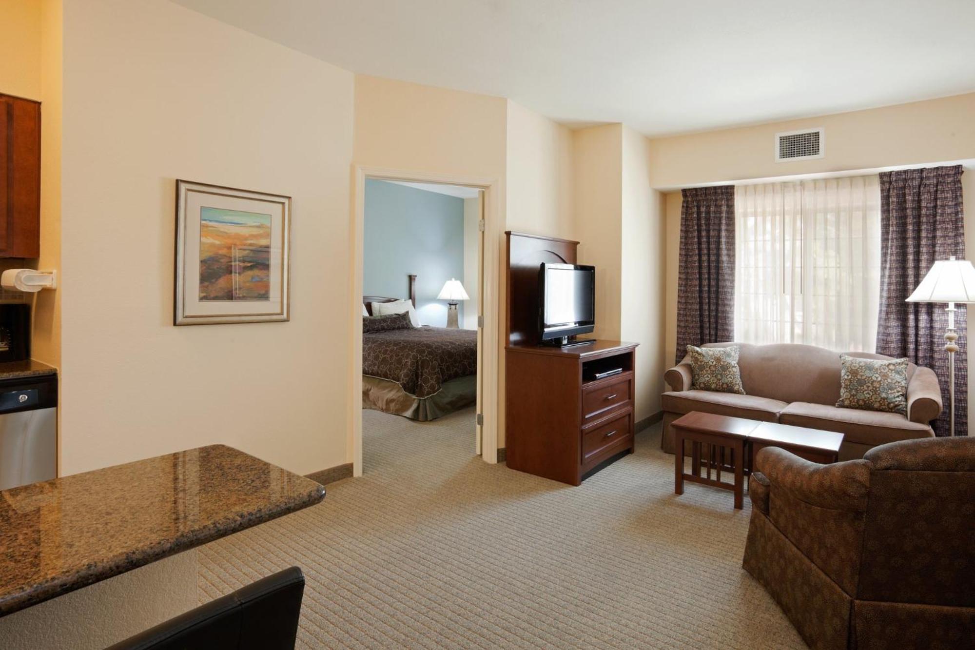 Staybridge Suites Lafayette-Airport By Ihg Exterior photo